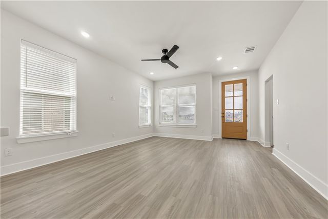 877 Double Mountain Road, College Station, TX 77845