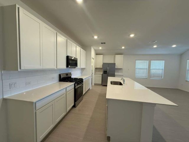 18020 LARK SPARROW DR, Pflugerville, TX 78660