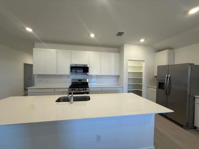 18020 LARK SPARROW DR, Pflugerville, TX 78660