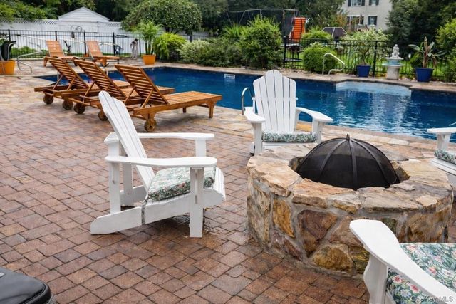 149 Ridge Road, Valley Cottage, NY 10989