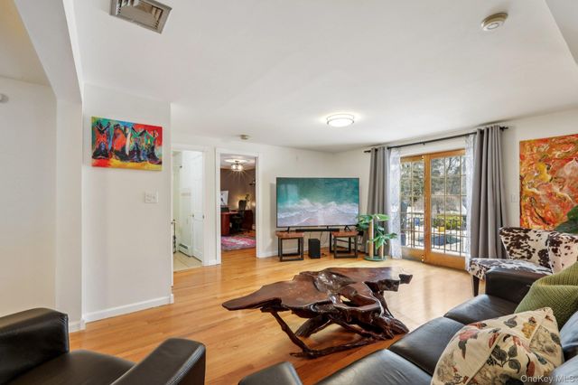 149 Ridge Road, Valley Cottage, NY 10989