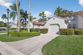 402 Ryder Cup Circle S, Palm Beach Gardens, FL 33418