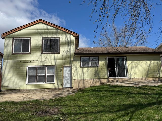 261 Bryant Way, Bolingbrook, IL 60440