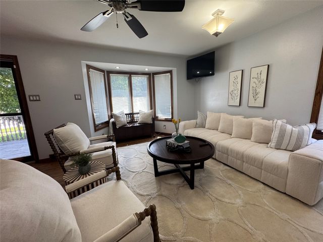 720 19th Street, West Des Moines, IA 50265