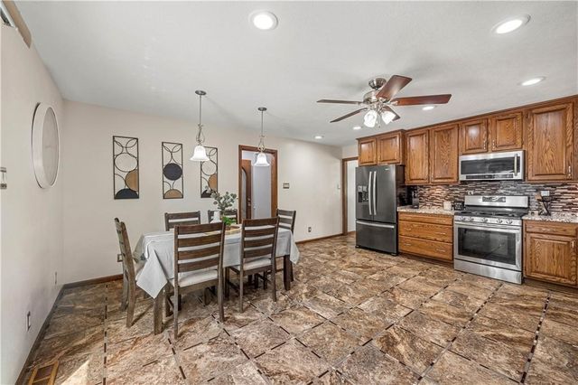 720 19th Street, West Des Moines, IA 50265