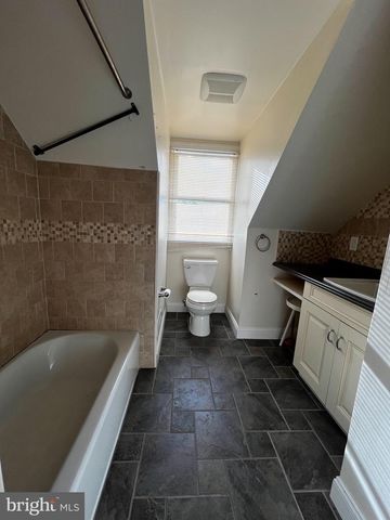 2314 TRIEBEL RD, Abington, PA 19001