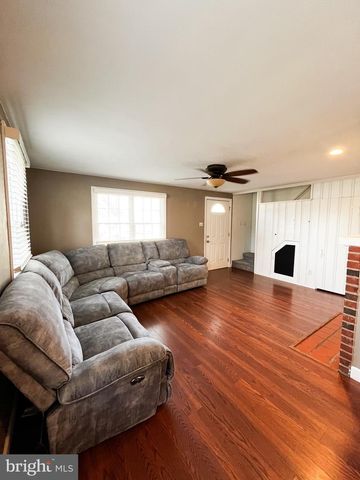 2314 TRIEBEL RD, Abington, PA 19001