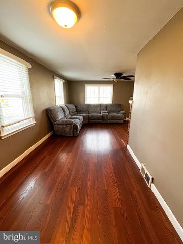 2314 TRIEBEL RD, Abington, PA 19001