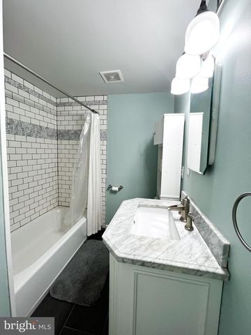 2314 TRIEBEL RD, Abington, PA 19001