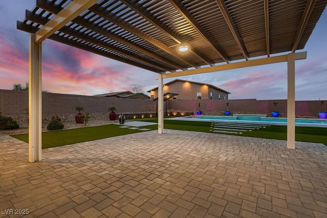 7966 West Ford Avenue, Las Vegas, NV 89113