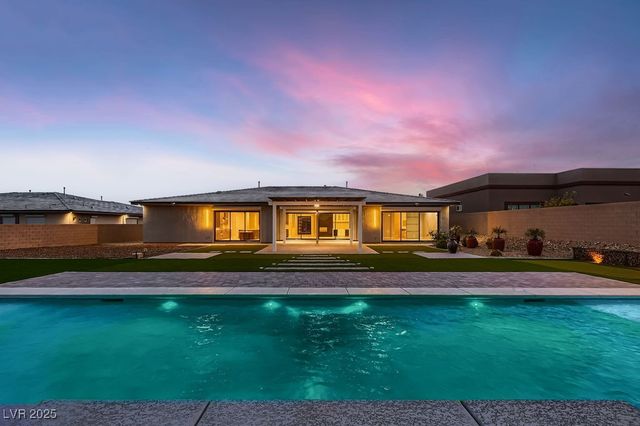 7966 West Ford Avenue, Las Vegas, NV 89113