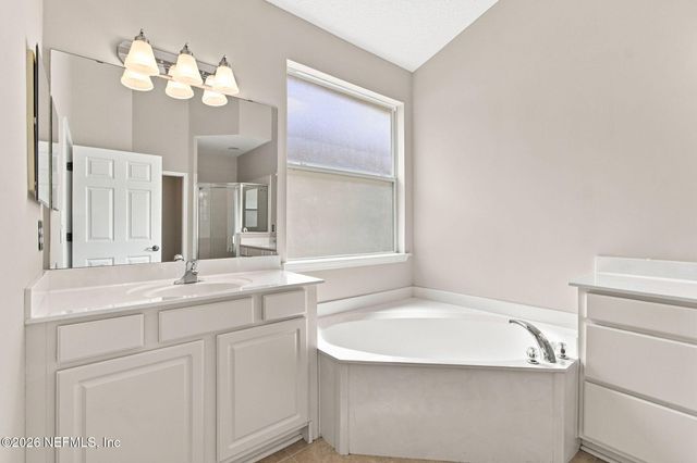 1346 CASTLE PINES Circle, St. Augustine, FL 32092