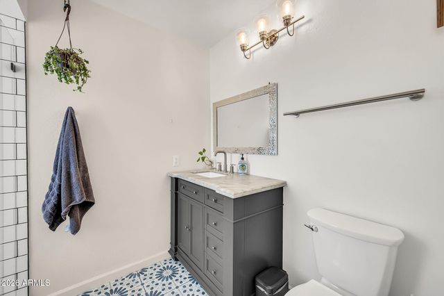 731 E North Lane 2, Phoenix, AZ 85020