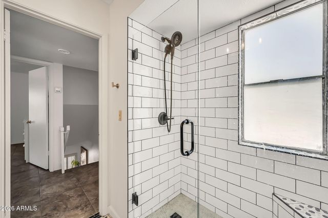 731 E North Lane 2, Phoenix, AZ 85020