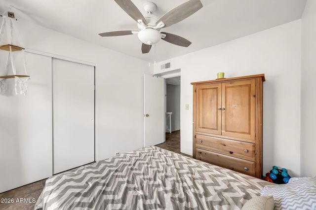 731 E North Lane 2, Phoenix, AZ 85020