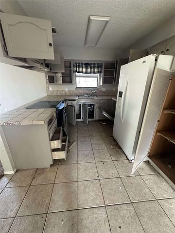 1009 Camp Street, Sulphur Springs, TX 75482