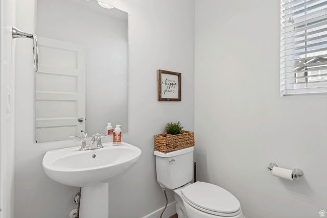 6602 W TERRACE TOP LN, West Jordan, UT 84081