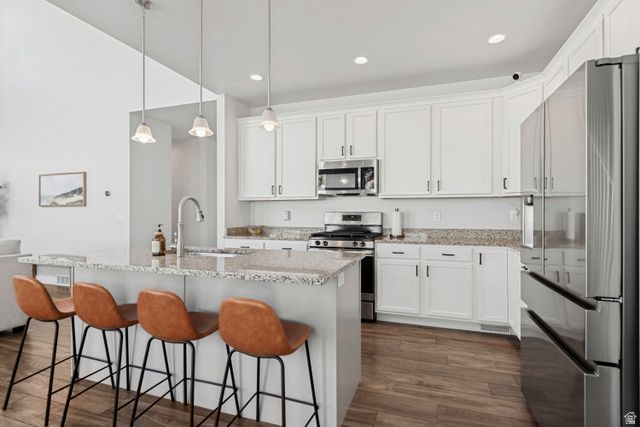 6602 W TERRACE TOP LN, West Jordan, UT 84081