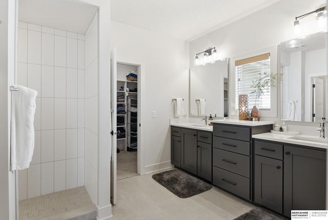 11019 N 170th Street, Bennington, NE 68007