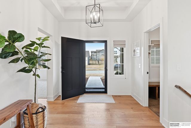 11019 N 170th Street, Bennington, NE 68007