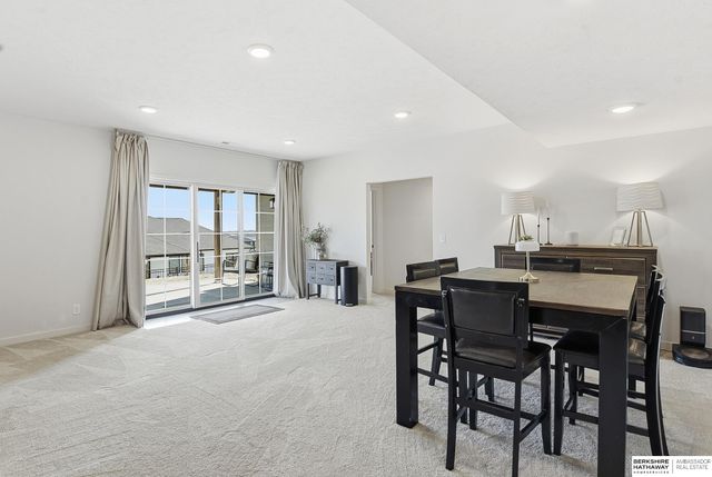 11019 N 170th Street, Bennington, NE 68007