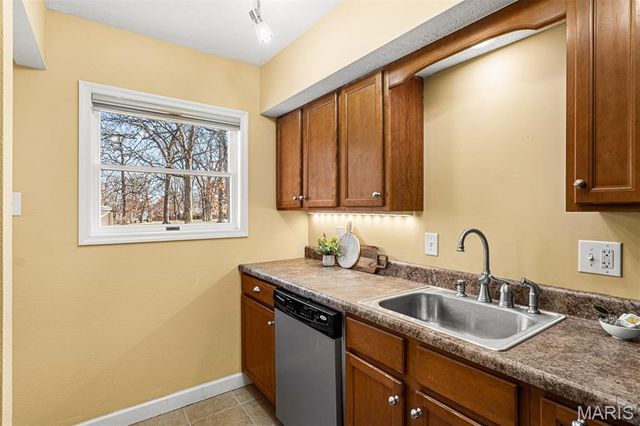 9044 W Swan Circle, Brentwood, MO 63144