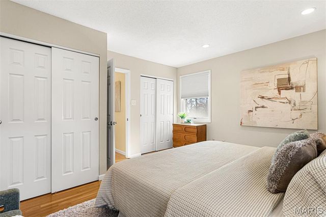 9044 W Swan Circle, Brentwood, MO 63144