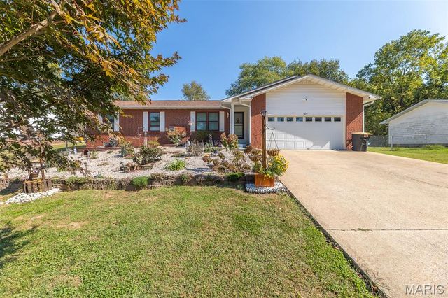 104 S Green Street, Doniphan, MO 63935