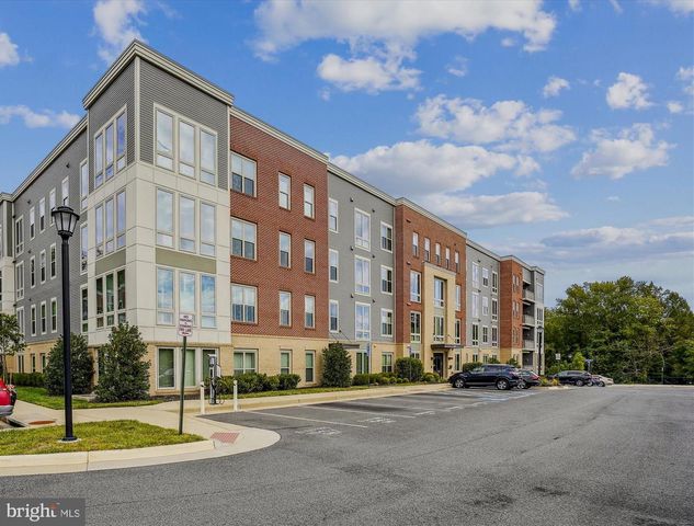 6107 FAIRVIEW FARM DR #306, Alexandria, VA 22315