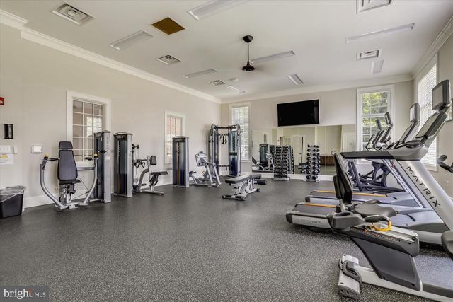 6107 FAIRVIEW FARM DR #306, Alexandria, VA 22315