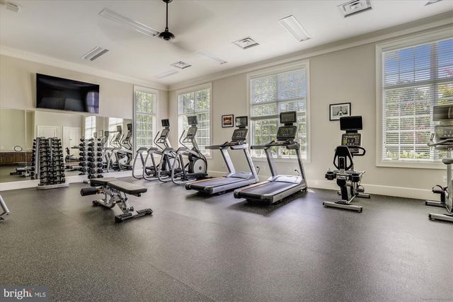 6107 FAIRVIEW FARM DR #306, Alexandria, VA 22315