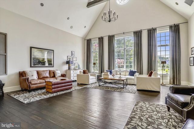 6107 FAIRVIEW FARM DR #306, Alexandria, VA 22315