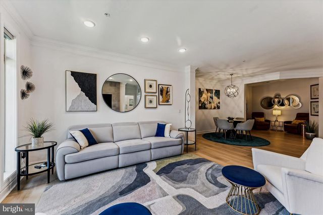 6107 FAIRVIEW FARM DR #306, Alexandria, VA 22315