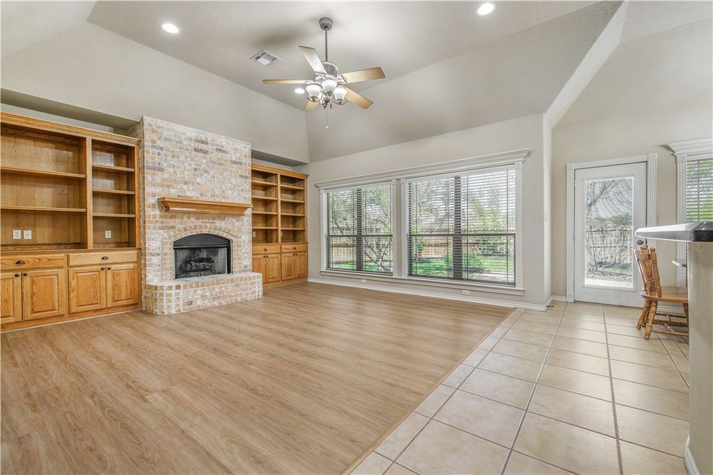 101 Hartford Drive, College Station, TX 77845 — photo 4