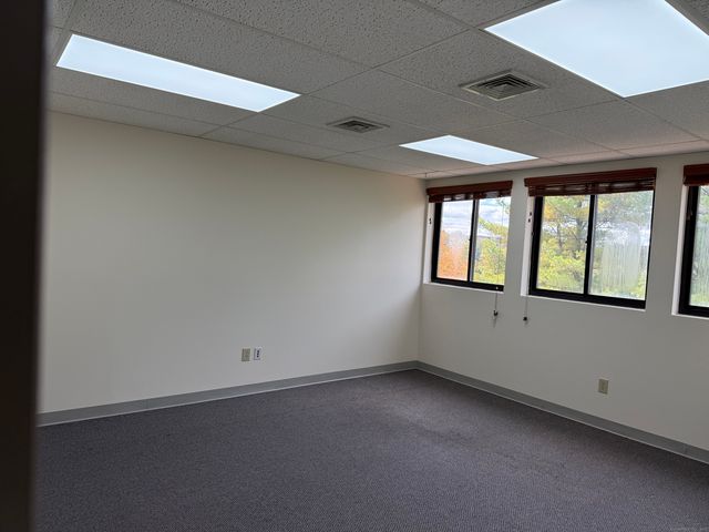 36 Mill Plain Road, Danbury, CT 06811