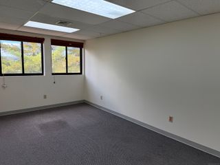 36 Mill Plain Road, Danbury, CT 06811