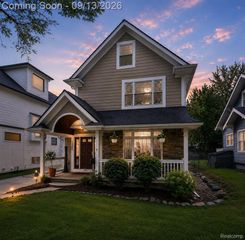 1240 Bird Avenue, Birmingham, MI 48009