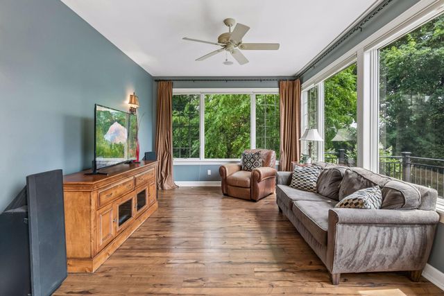 18221 Overland Trail, Eden Prairie, MN 55347
