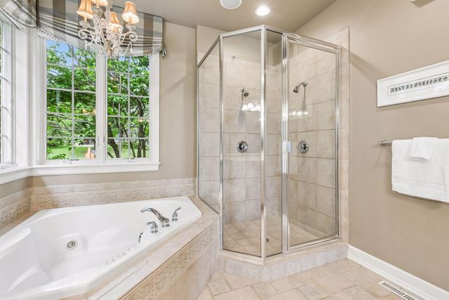 18221 Overland Trail, Eden Prairie, MN 55347