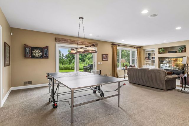 18221 Overland Trail, Eden Prairie, MN 55347