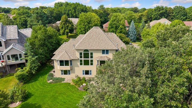 18221 Overland Trail, Eden Prairie, MN 55347