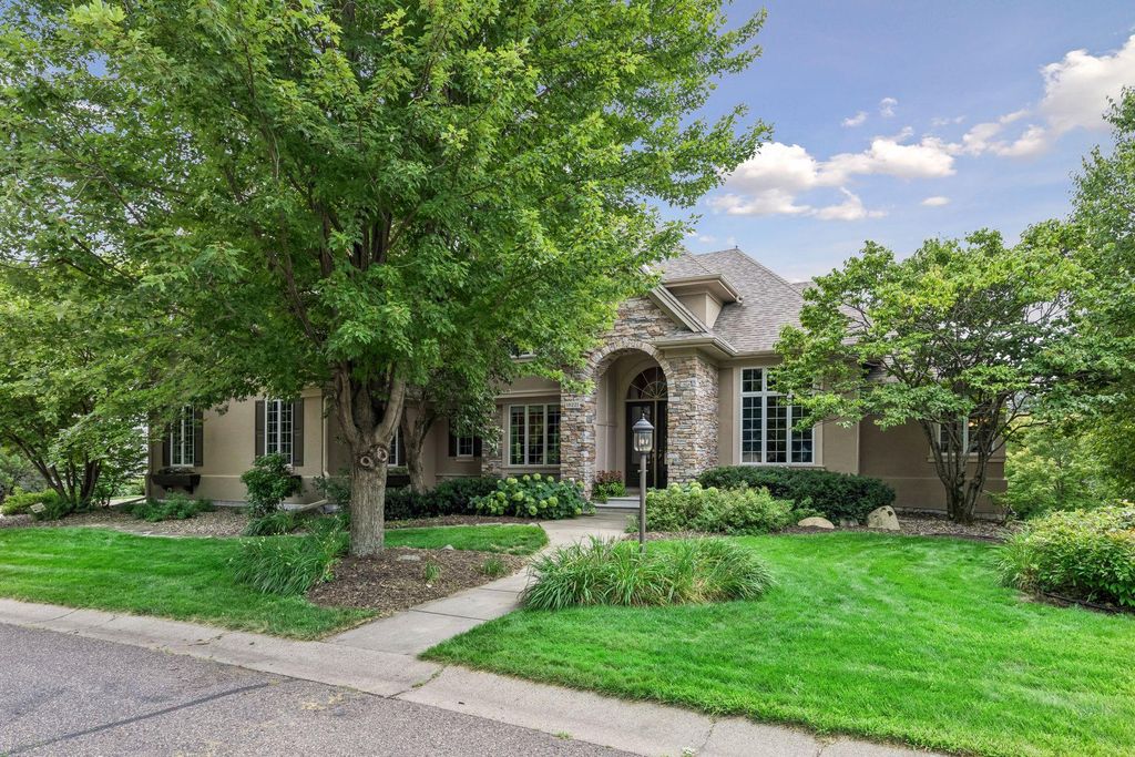 18221 Overland Trail, Eden Prairie, MN 55347 — exterior