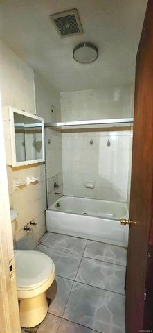 11403 111th Avenue, Richmond Hill, NY 11420