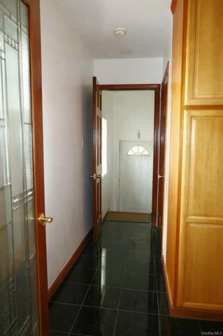 11403 111th Avenue, Richmond Hill, NY 11420