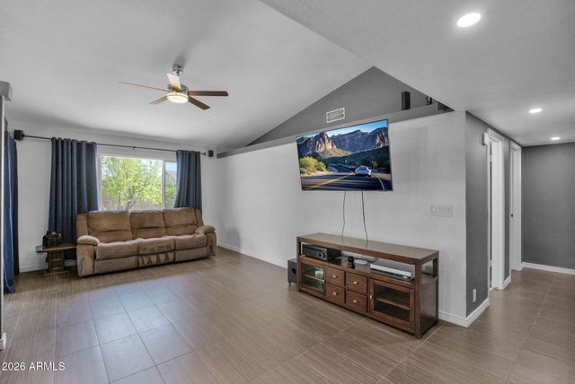 18439 N 56TH Drive, Glendale, AZ 85308