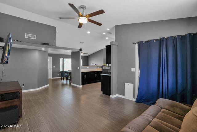 18439 N 56TH Drive, Glendale, AZ 85308