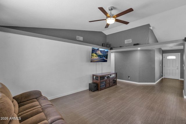 18439 N 56TH Drive, Glendale, AZ 85308