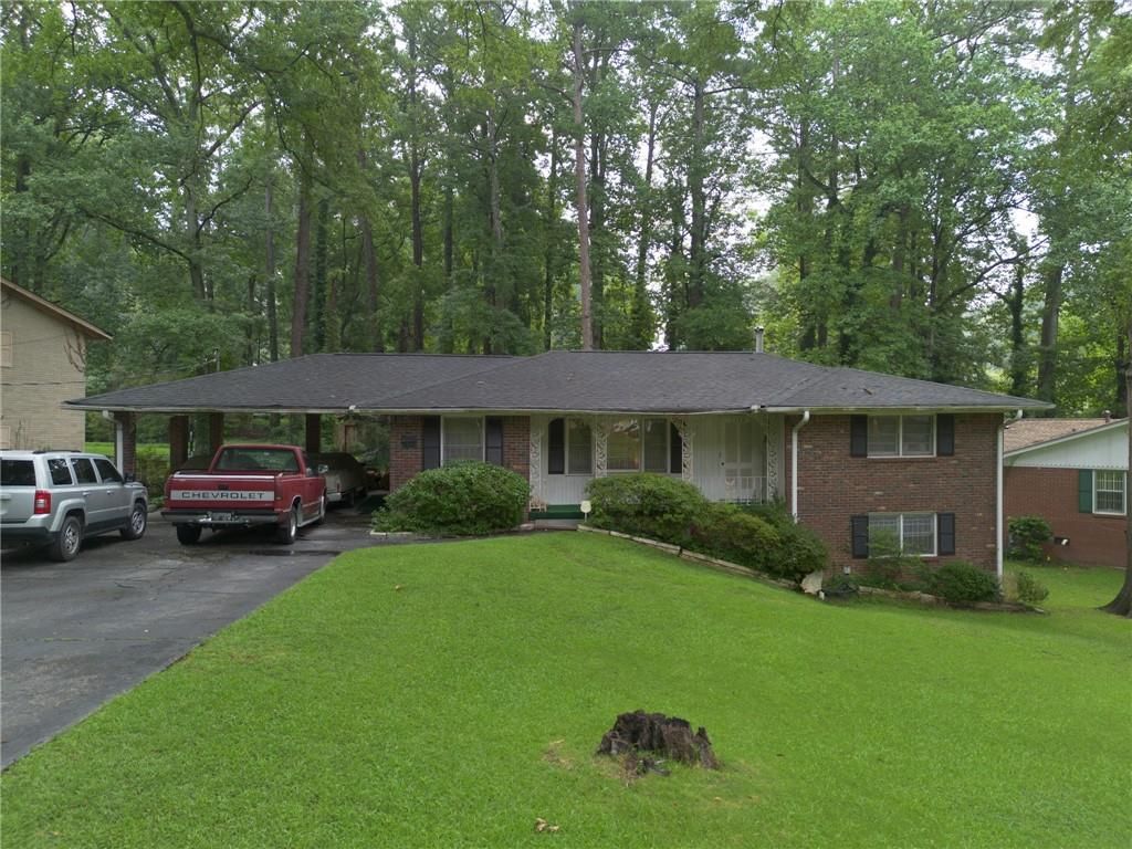 2738 Black Forest Trail SW, Atlanta, GA 30331