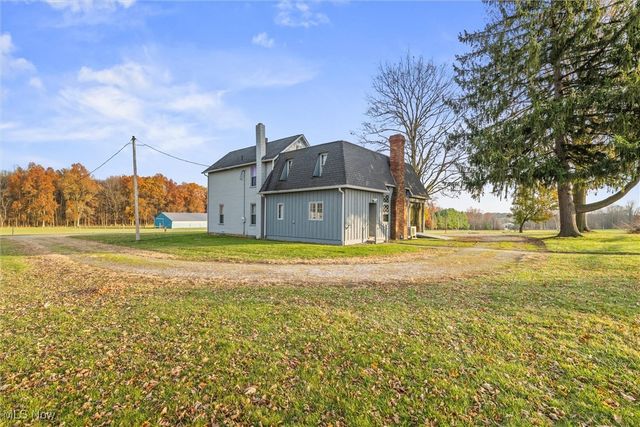 3753 Grafton Road, Leetonia, OH 44431