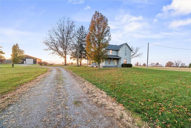 3753 Grafton Road, Leetonia, OH 44431